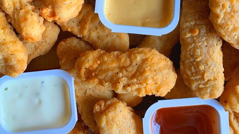 đá gà tiền giang bị bắn chết đá gà tiền giang bị bắn chết